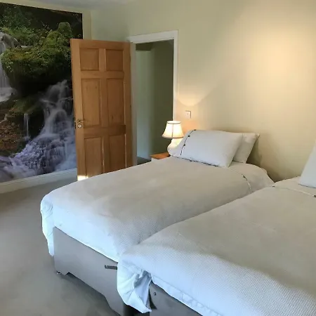 Warrensgrove Estate Guest house Crookstown
