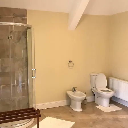 Warrensgrove Estate Guest house Crookstown