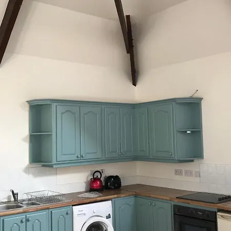 Warrensgrove Estate Guest house 4*